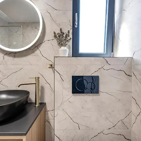 Сasa de vacaciones Stunning In With Kitchen Šibenik