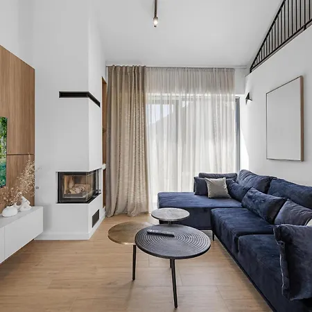 Stunning In With Kitchen Сasa de vacaciones *