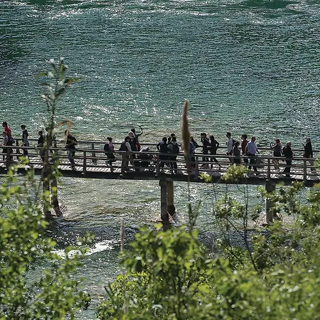 Сasa de vacaciones Stunning In With Kitchen *